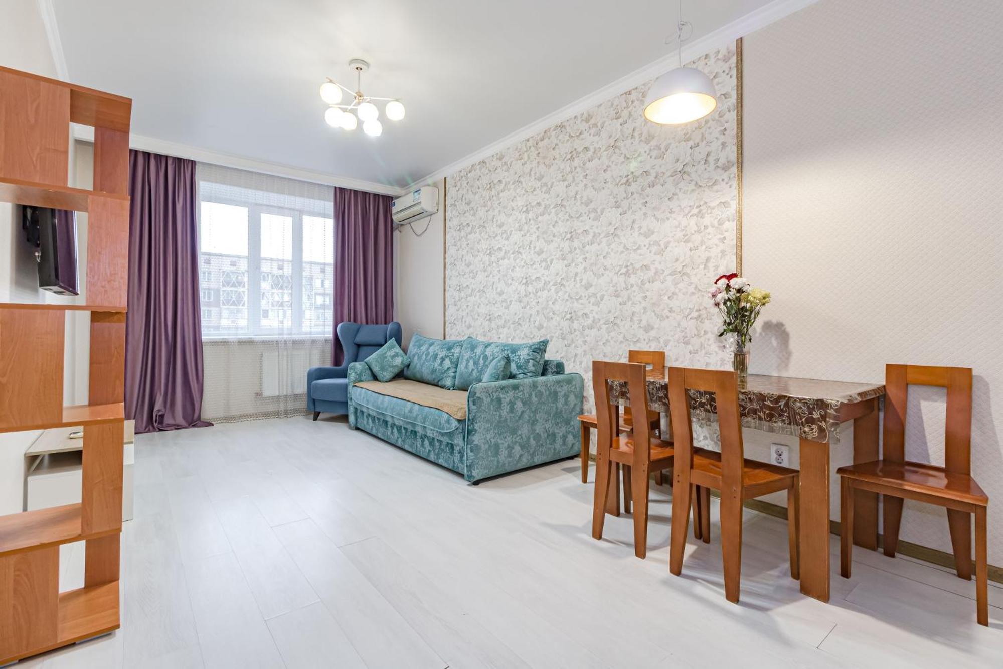 Апартаменты С Видом На Город Pavlodar Exterior foto